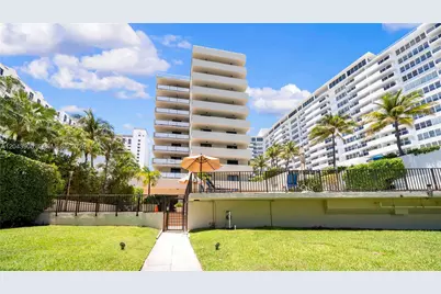1623 Collins Ave #415, Miami Beach, FL 33139 - Photo 44