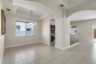 8757 NW 139th Terrace, Miami Lakes, FL 33018 - Photo 10