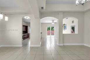8757 NW 139th Terrace, Miami Lakes, FL 33018 - Photo 6