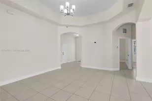8757 NW 139th Terrace, Miami Lakes, FL 33018 - Photo 8