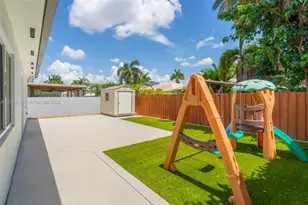 8757 NW 139th Terrace, Miami Lakes, FL 33018 - Photo 24