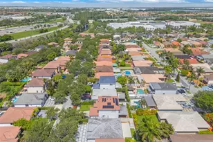 8757 NW 139th Terrace, Miami Lakes, FL 33018 - Photo 30