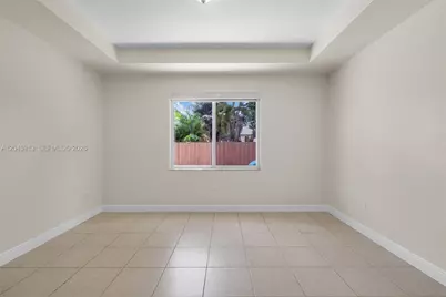 8757 NW 139 Ter, Miami Lakes, FL 33018 - Photo 18