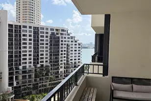 520 Brickell Key Dr, Miami, FL 33131 - Photo 4