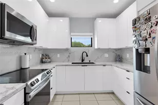 7031 NW 20th Ave, Miami, FL 33147 - Photo 10