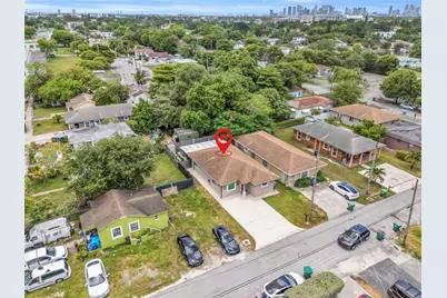 7031 NW 20th Ave, Miami, FL 33147 - Photo 2