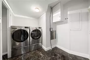 5500 Collins Ave, Miami Beach, FL 33140 - Photo 28