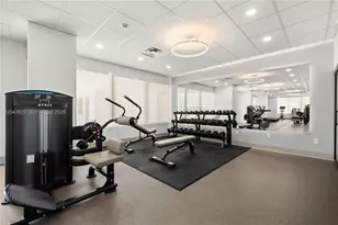 5500 Collins Ave, Miami Beach, FL 33140 - Photo 32