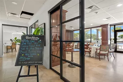 5500 Collins Ave #1902, Miami Beach, FL 33140 - Photo 36