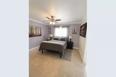 1230 W 54th St #218A, Hialeah, FL 33012 - Photo 10
