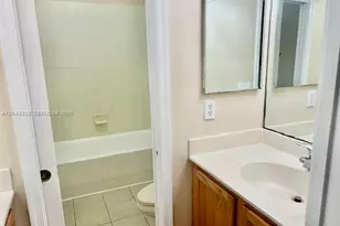 946 NW 206th St, Miami Gardens, FL 33169 - Photo 24