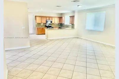 946 NW 206th St, Miami Gardens, FL 33169 - Photo 8