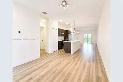 8015 NW 104th Ave #21, Doral, FL 33178 - Photo 2