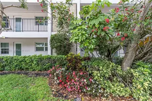 3250 N Palm Aire Dr, Pompano Beach, FL 33069 - Photo 32