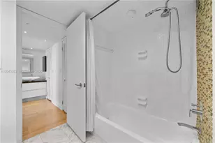 11 Island Ave, Miami Beach, FL 33139 - Photo 30
