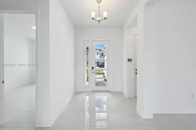 13075 Feathering Way, Palm Beach Gardens, FL 33412 - Photo 6