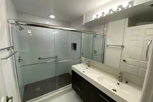 11202 NW 83rd St, Doral, FL 33178 - Photo 22