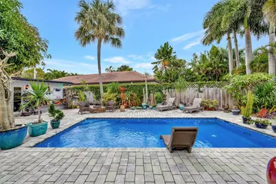 1401 NE 33rd St, Oakland Park, FL 33334 - Photo 22