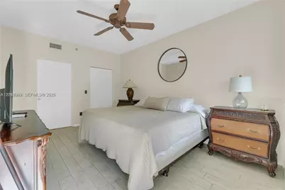 3235 NE 184th St #11103, Aventura, FL 33160 - Photo 16