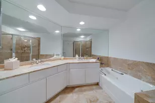 888 Brickell Key Dr, Miami, FL 33131 - Photo 30