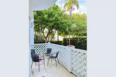 601 11th St #107, Miami Beach, FL 33139 - Photo 6