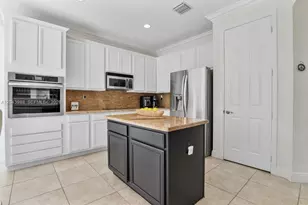 3904 W Gardenia Ave, Weston, FL 33332 - Photo 14