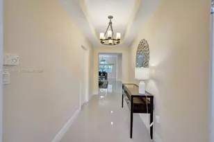 14003 N Cypress Cove Cir, Davie, FL 33325 - Photo 4