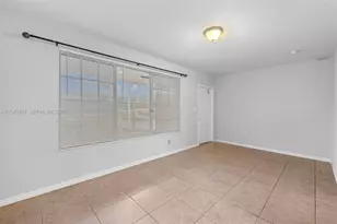 13 S Royal Poinciana Blvd, Miami Springs, FL 33166 - Photo 12