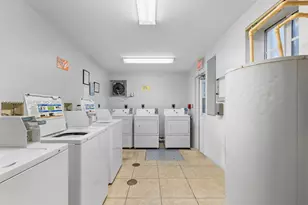 13 S Royal Poinciana Blvd, Miami Springs, FL 33166 - Photo 16