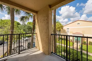 977 Riverside Dr, Coral Springs, FL 33071 - Photo 22