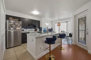 977 Riverside Dr, Coral Springs, FL 33071 - Photo 8