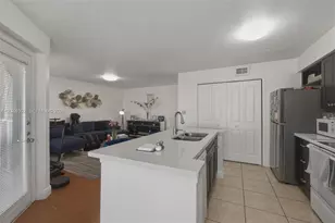 977 Riverside Dr, Coral Springs, FL 33071 - Photo 10