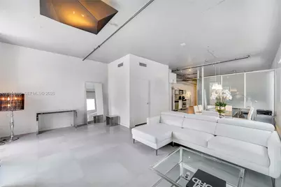 1700 Meridian Ave #310, Miami Beach, FL 33139 - Photo 6