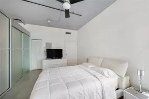 1700 Meridian Ave, Miami Beach, FL 33139 - Photo 18