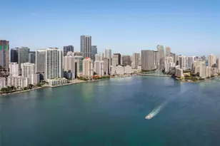 1331 Brickell Bay Dr, Miami, FL 33131 - Photo 34