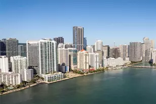 1331 Brickell Bay Dr, Miami, FL 33131 - Photo 32