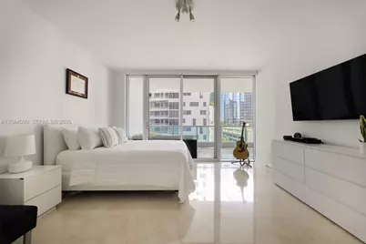 1331 Brickell Bay Dr #904, Miami, FL 33131 - Photo 6