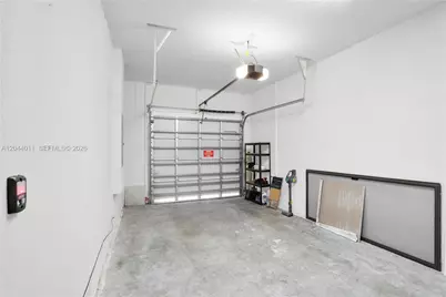 20610 NE 5th Pl, Miami, FL 33179 - Photo 22