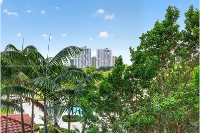 20281 E Country Club Dr #407, Aventura, FL 33180 - Photo 24