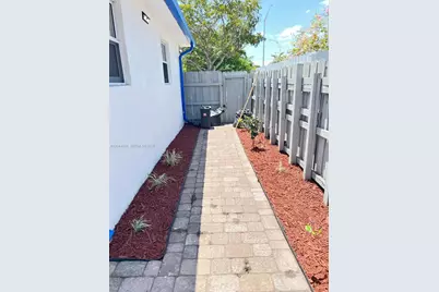 6461 Miramar Pkwy, Miramar, FL 33023 - Photo 6