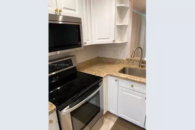 219 NE 14th Ave #306, Hallandale Beach, FL 33009 - Photo 2