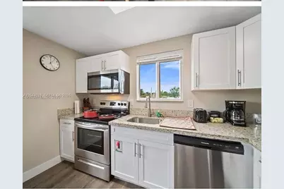 2311 Scott St #2, Hollywood, FL 33020 - Photo 8