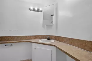 1501 NE 191st St, Miami, FL 33179 - Photo 20