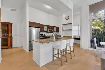 20000 E Country Club Dr #108, Aventura, FL 33180 - Photo 8