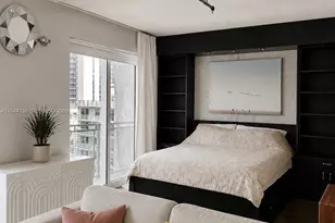 455 NE 25th St, Miami, FL 33137 - Photo 2