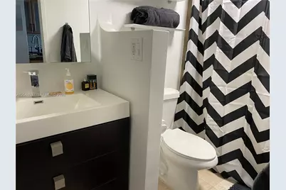 2899 Collins Ave #1726, Miami Beach, FL 33140 - Photo 20