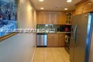 300 SW 134th Way, Pembroke Pines, FL 33027 - Photo 2