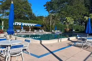 1300 St Charles Pl, Pembroke Pines, FL 33026 - Photo 30