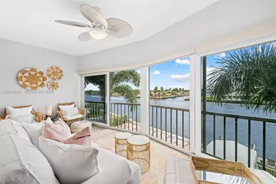 711 N Riverside Dr #302, Pompano Beach, FL 33062 - Photo 1