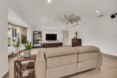 2820 NE 40th Ct, Fort Lauderdale, FL 33308 - Photo 10